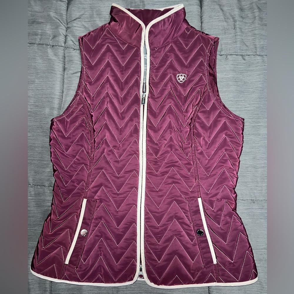 Ariat Vest Size Small